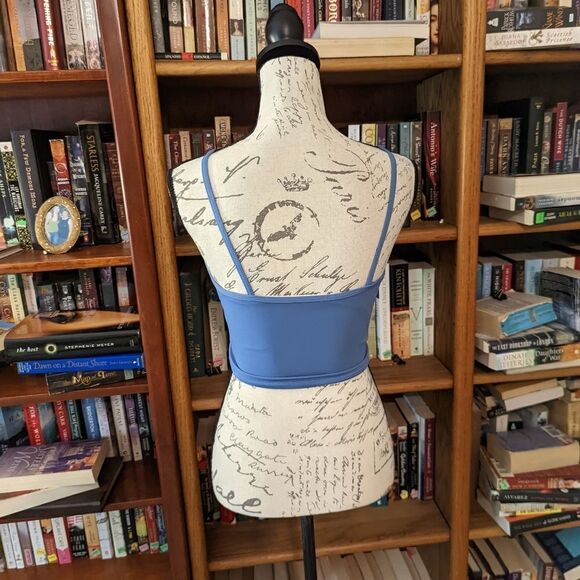 BLUE padded crop top sz xs euc - Picture 2 of 3